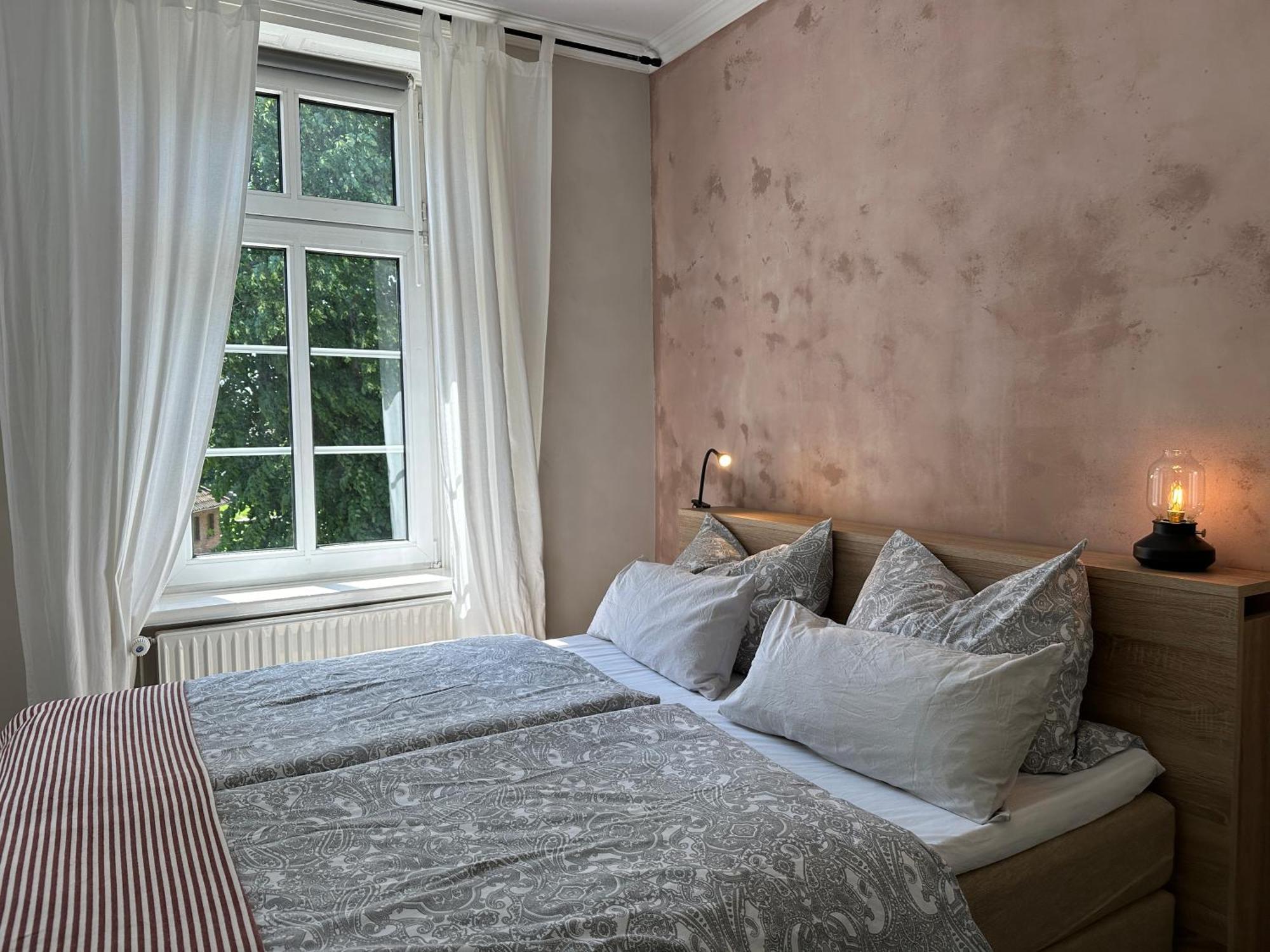 Altes Pastorat Bed & Breakfast Barmstedt Dış mekan fotoğraf