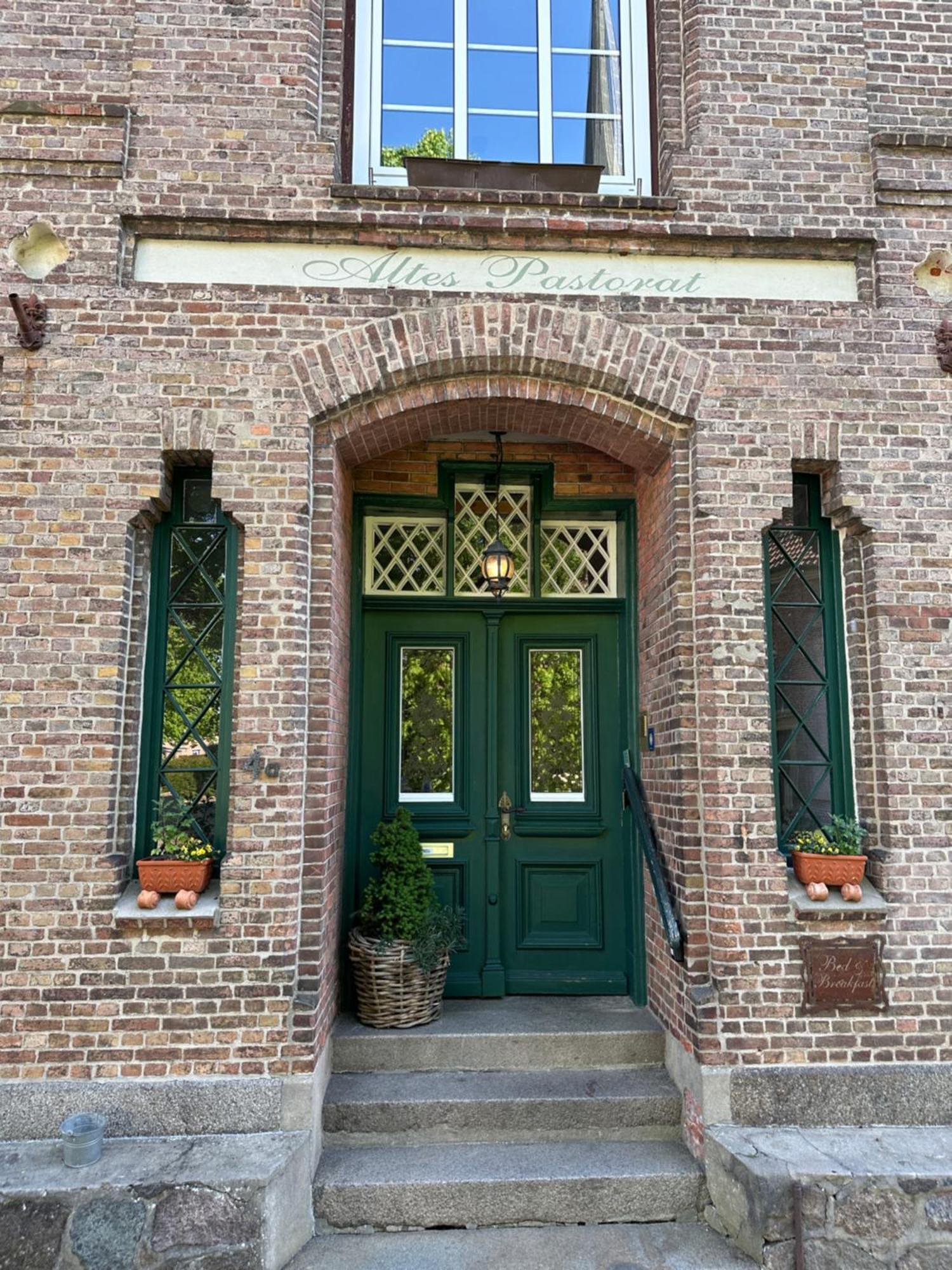 Altes Pastorat Bed & Breakfast Barmstedt Dış mekan fotoğraf