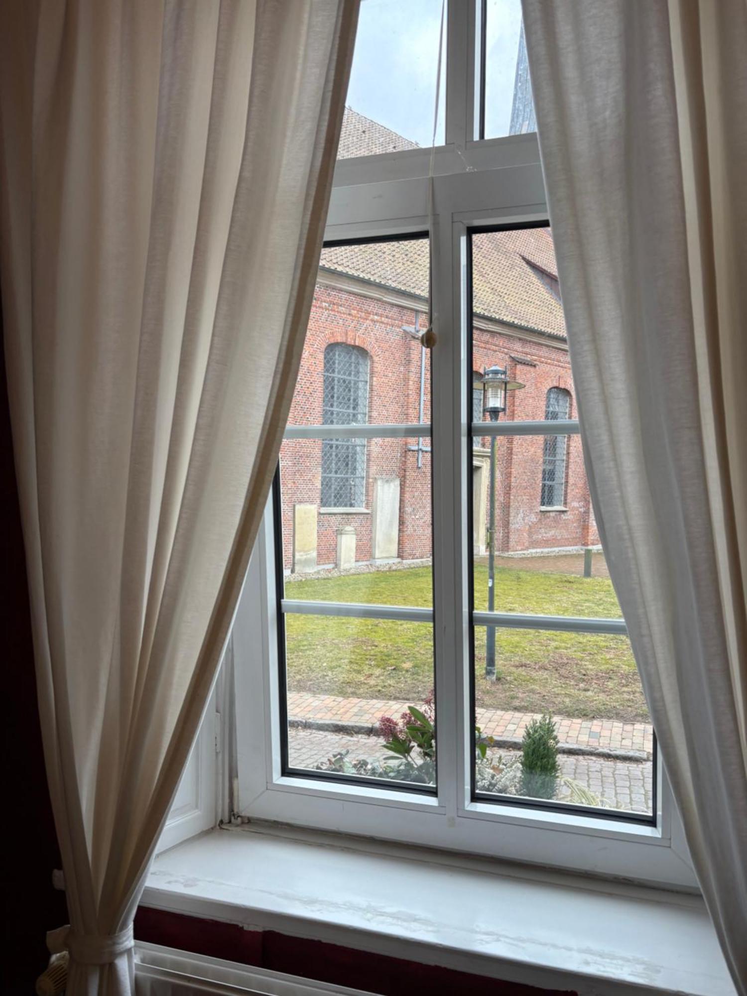 Altes Pastorat Bed & Breakfast Barmstedt Dış mekan fotoğraf